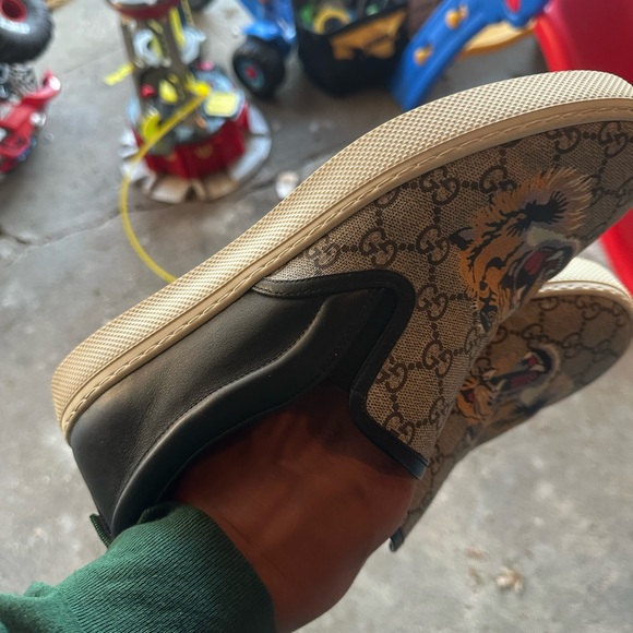 Authentic Gucci Tiger Canvas Leather Mens Slip On Sneakers - Picture 5 of 9